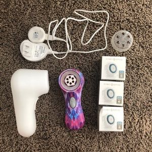 Clarisonic mia 2 with brand new brush heads